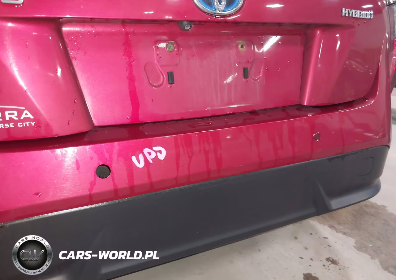 2018 Toyota Prius Three Touring VIN:JTDKARFU8J3059513 - 20