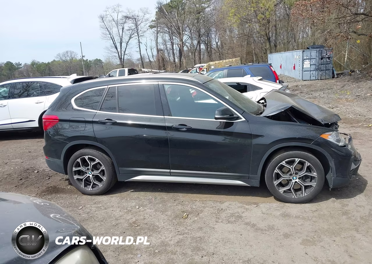 2020 BMW X1 xDrive28I VIN:WBXJG9C01L5P86076 - 13