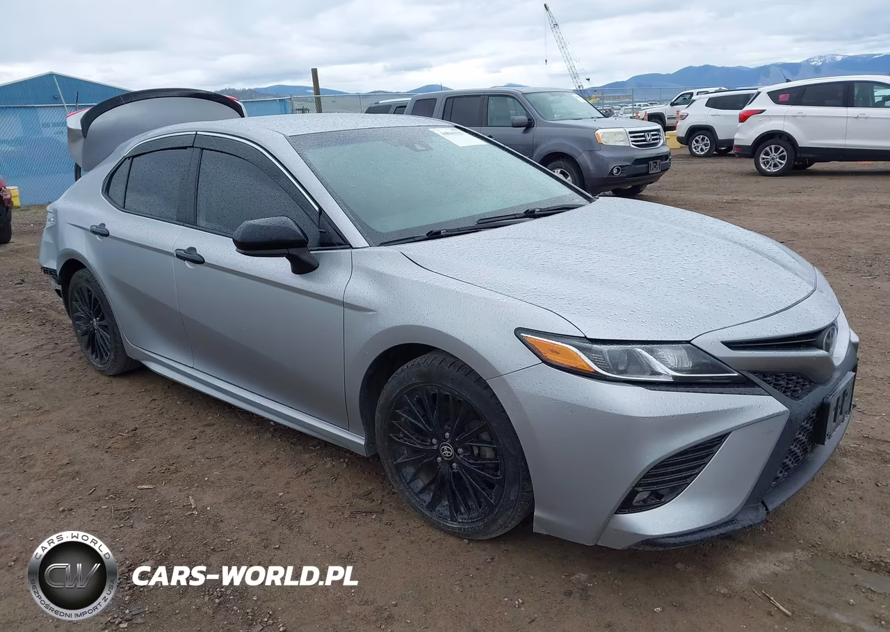 2020 Toyota Camry Se Nightshade Edition