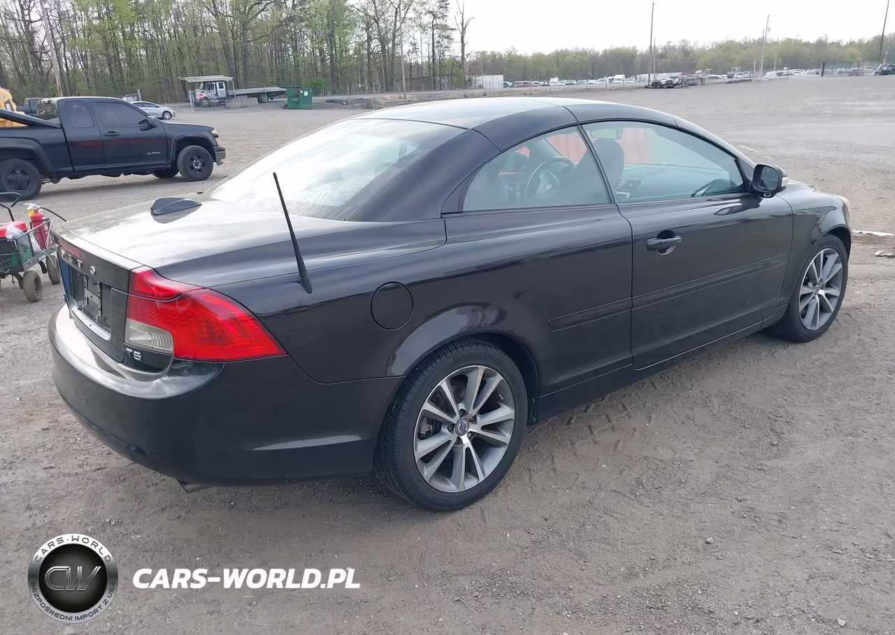 2013 Volvo C70 T5 VIN:YV1672MC8DJ143360 - 4