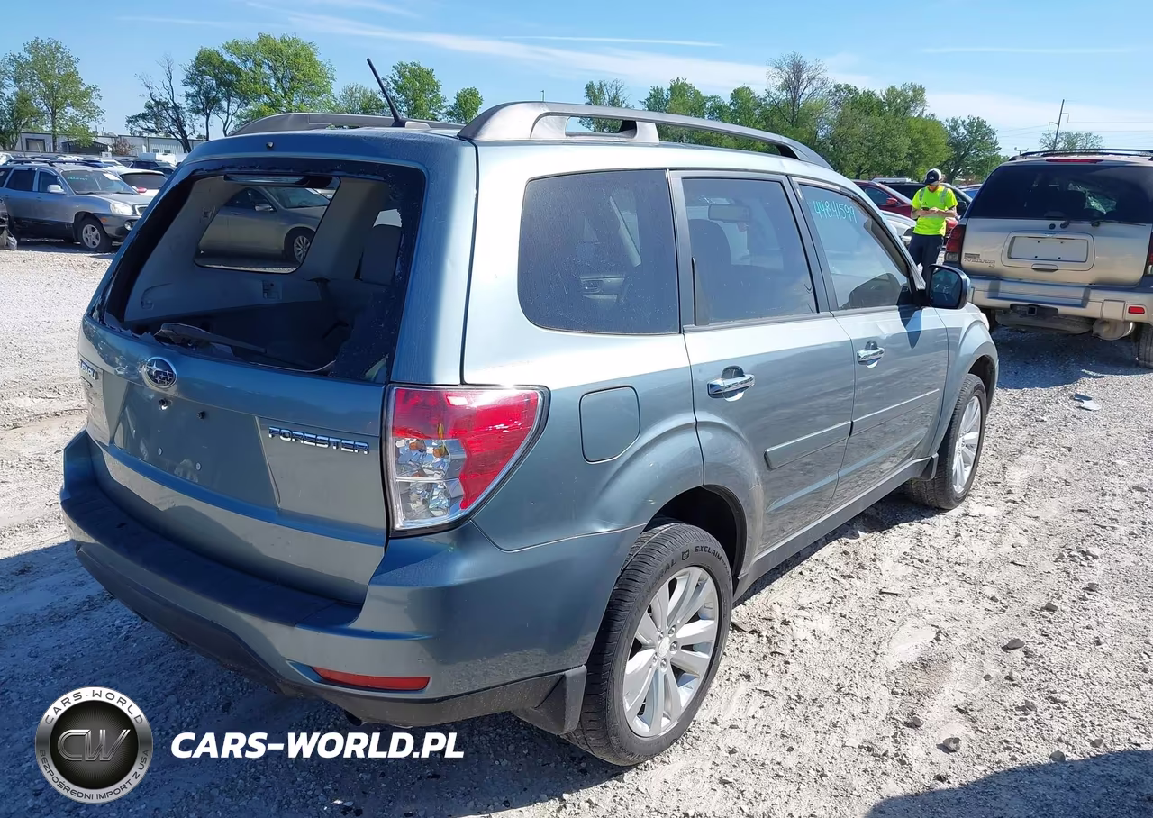 2011 Subaru Forester 2.5X Premium VIN:JF2SHBCC7BH782337 - 4
