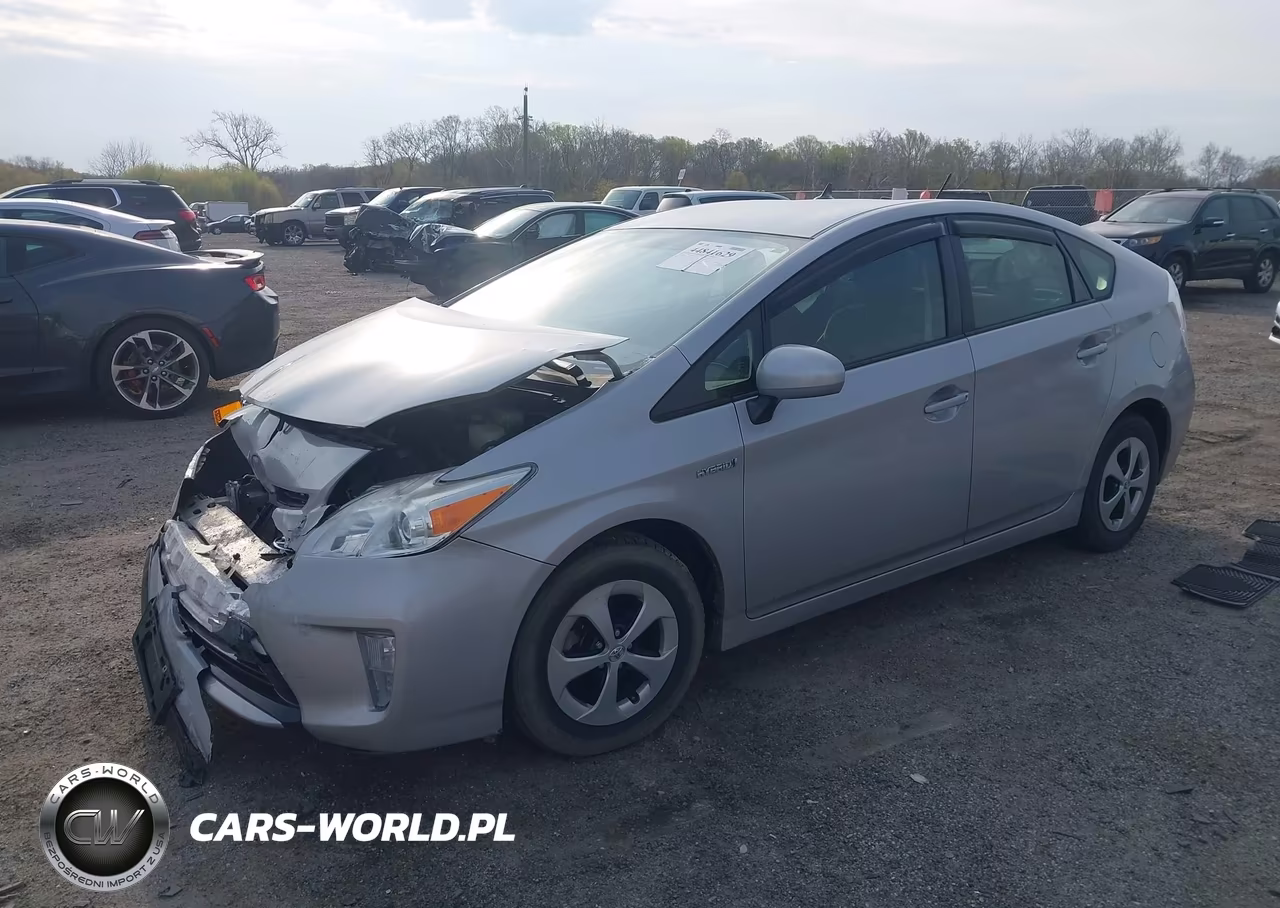 2013 Toyota Prius Two VIN:JTDKN3DU8D0338146 - 2