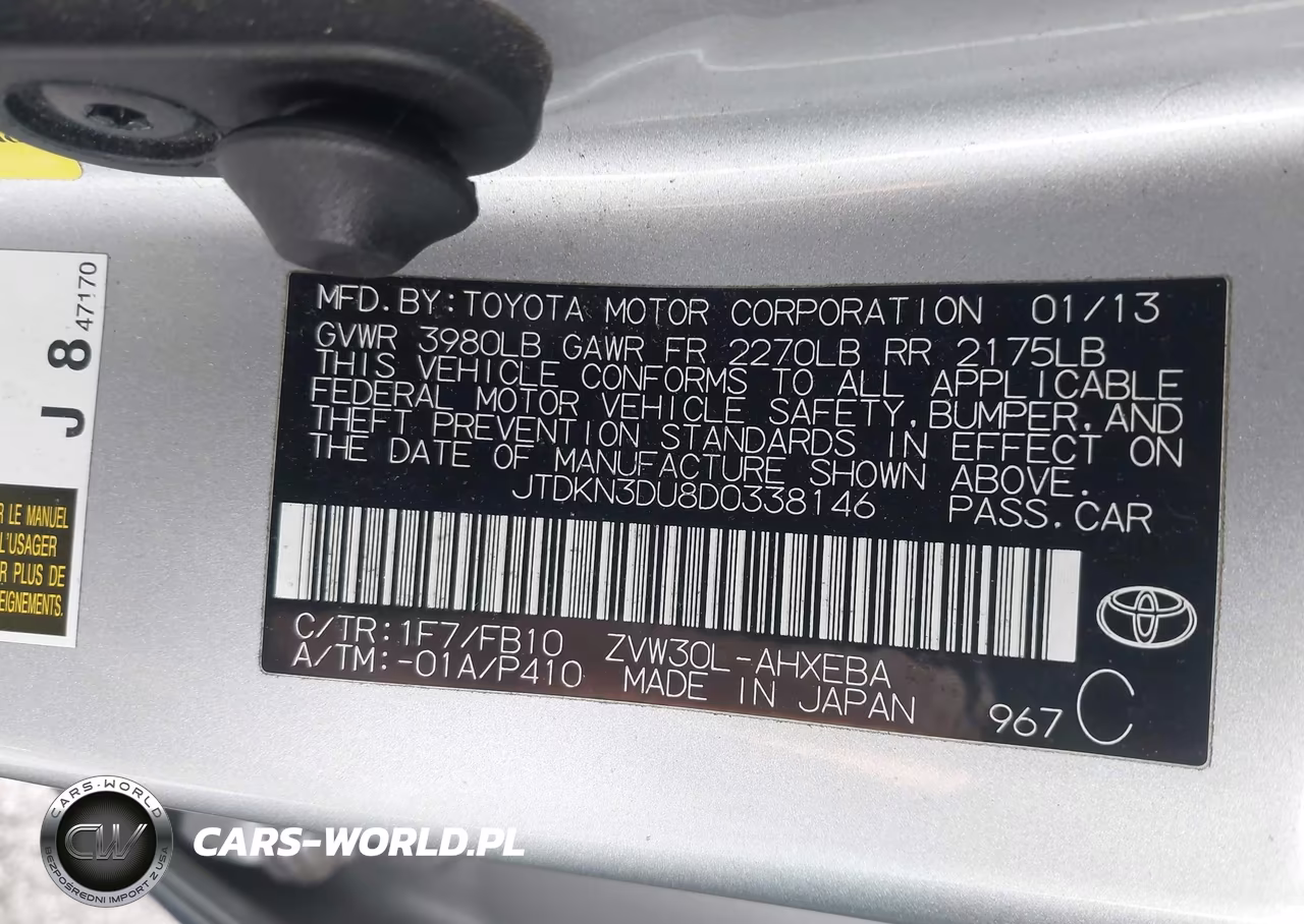2013 Toyota Prius Two VIN:JTDKN3DU8D0338146 - 9