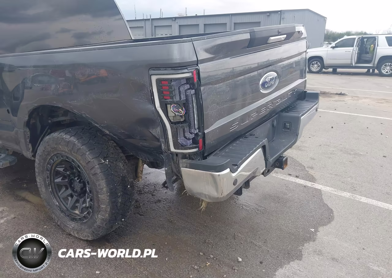 2017 Ford F-250 Xlt VIN:1FT7W2BT3HEC31716 - 17