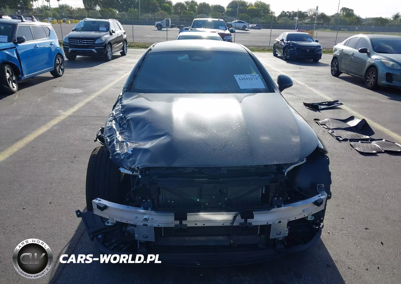 2026 Mercedes-Benz Cle 300 VIN:W1KMJ4HB0TF101073 - 13
