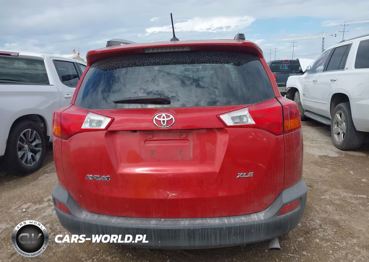 2015 Toyota Rav4 Xle VIN:2T3WFREV9FW167396 - 16