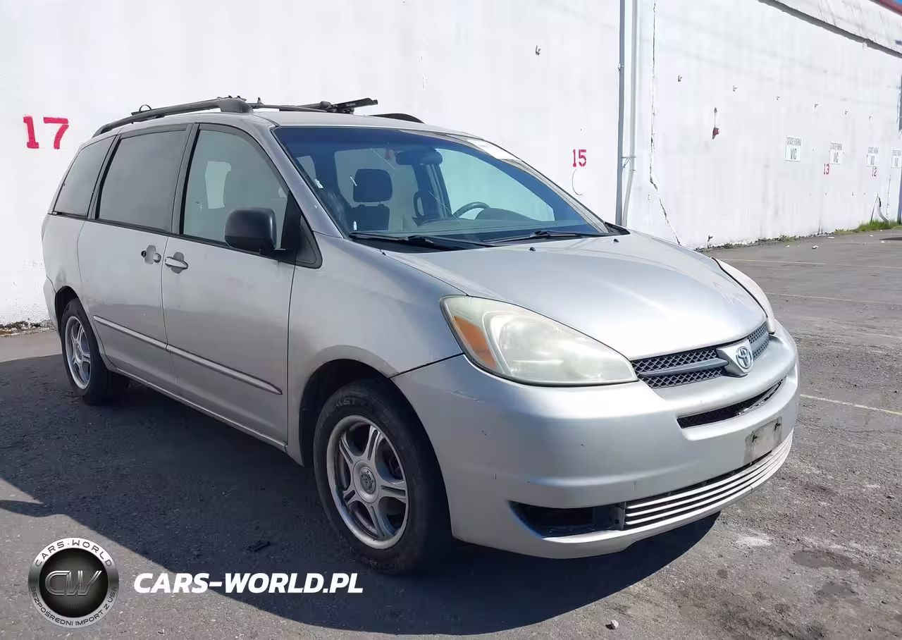 2004 Toyota Sienna Le