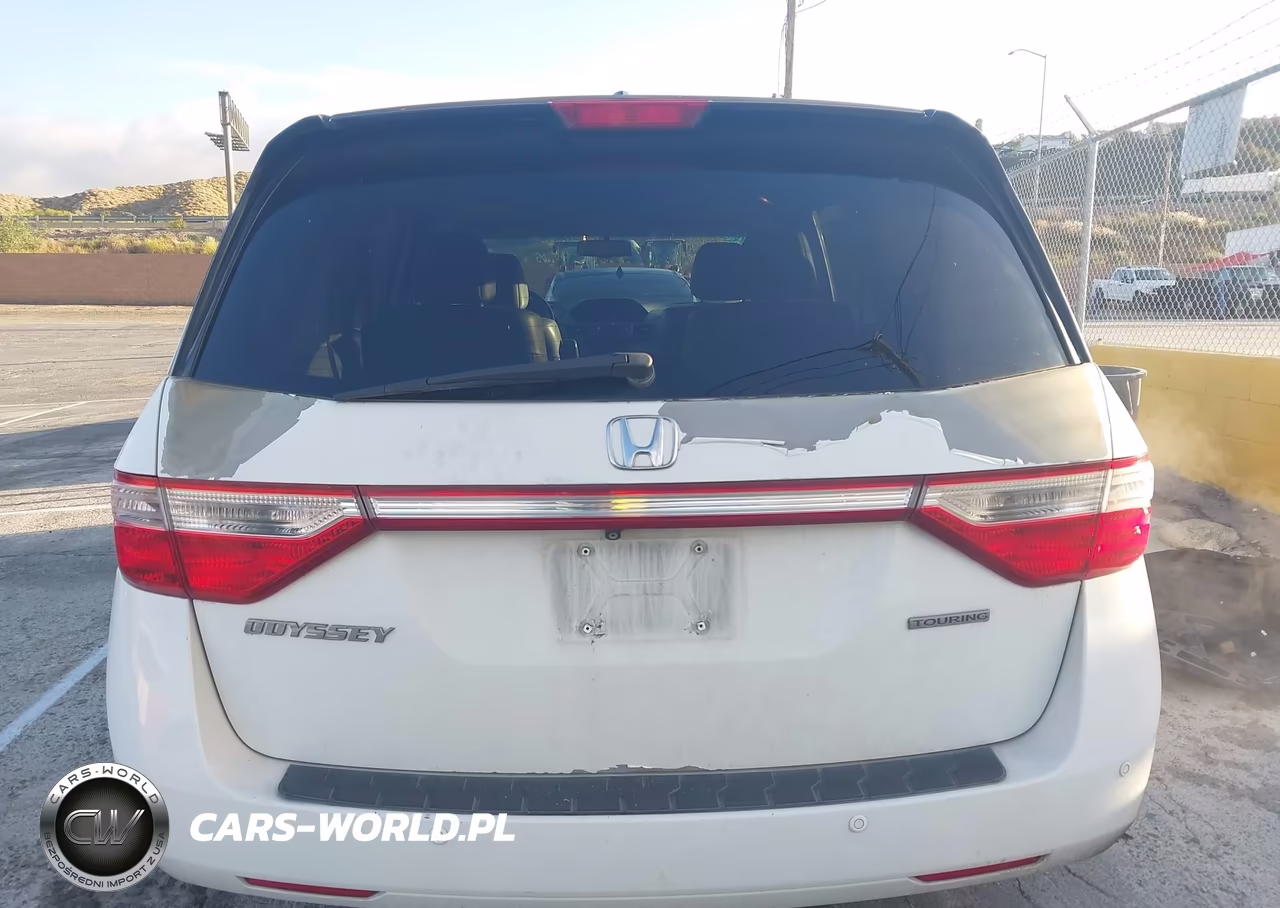 2011 Honda Odyssey Touring-Touring Elite VIN:5FNRL5H92BB023542 - 17