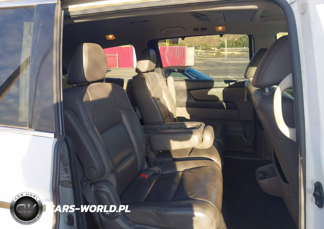 2011 Honda Odyssey Touring-Touring Elite VIN:5FNRL5H92BB023542 - 8