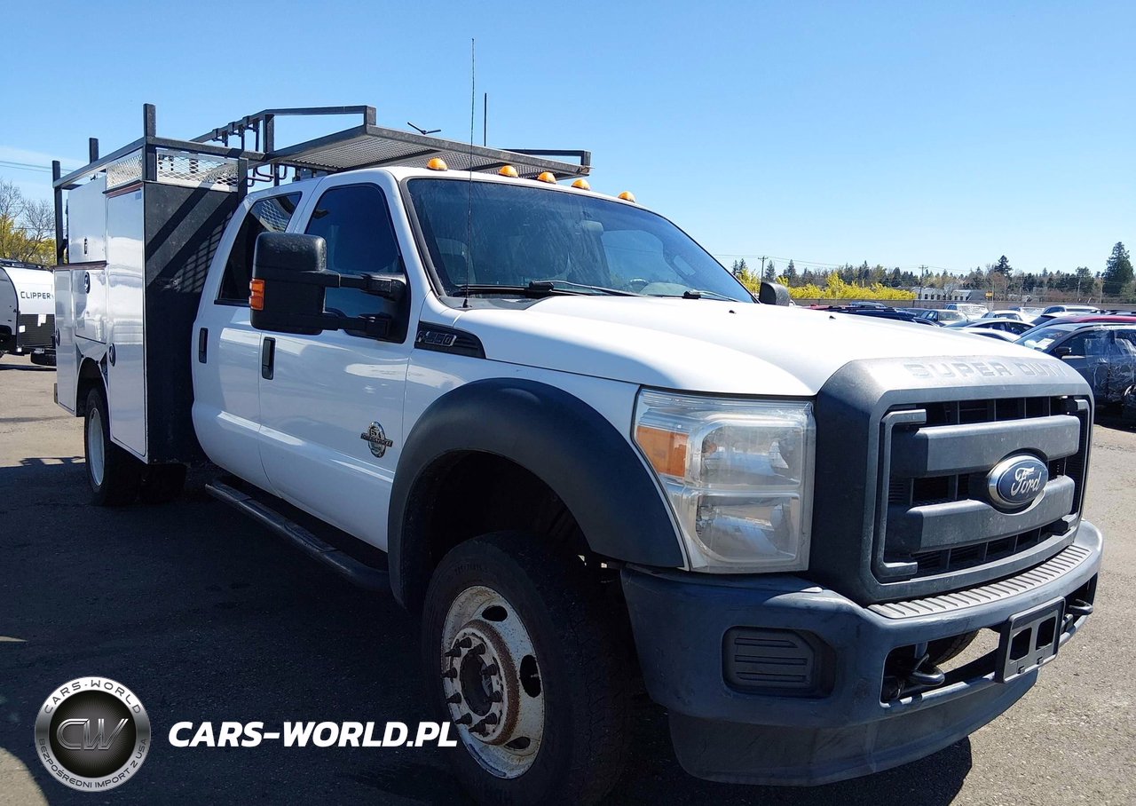 2015 Ford F-550 Chassis Xl