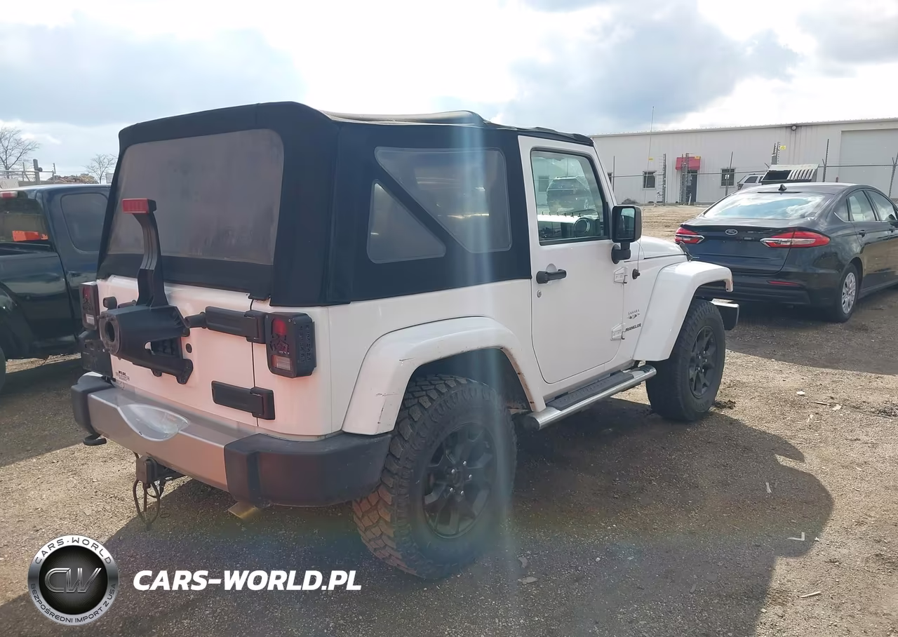 2016 Jeep Wrangler Sahara VIN:1C4GJWBGXGL345442 - 4