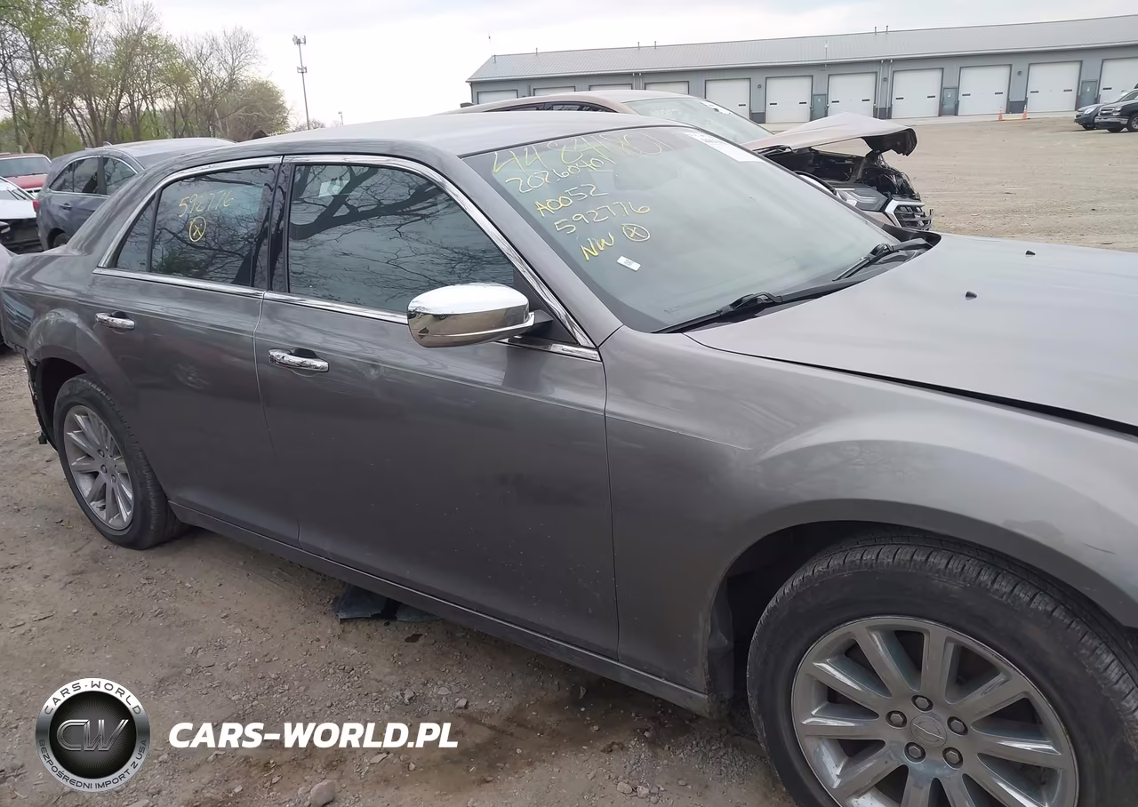 2011 Chrysler 300 Limited VIN:2C3CA5CG0BH592776 - 14