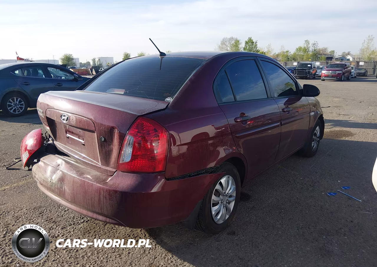 2007 Hyundai Accent Gls VIN:KMHCN46C37U121255 - 4