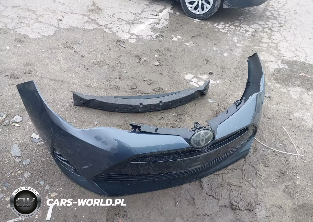 2018 Toyota Corolla Le VIN:2T1BURHE9JC048539 - 12