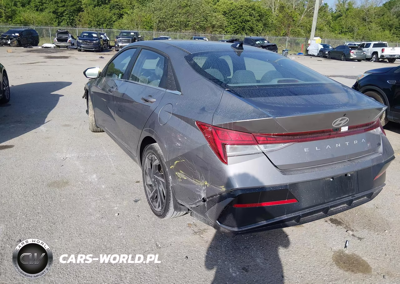 2024 Hyundai Elantra Sel VIN:KMHLS4DG5RU711751 - 3