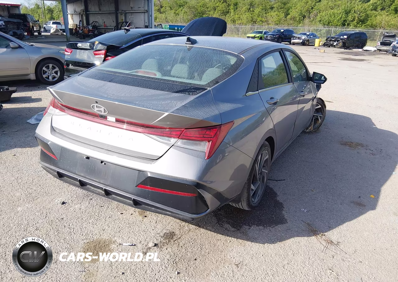 2024 Hyundai Elantra Sel VIN:KMHLS4DG5RU711751 - 4