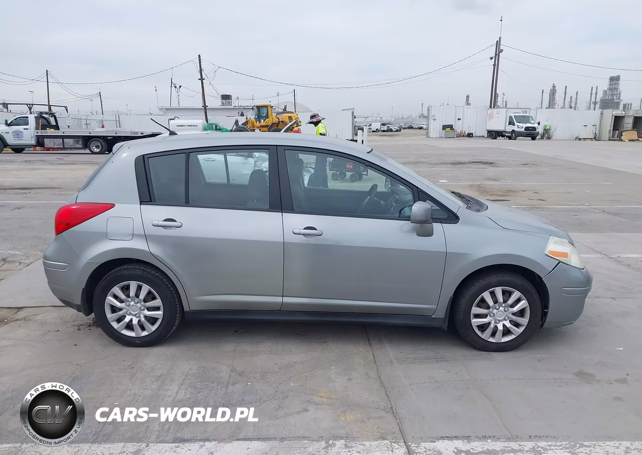 2008 Nissan Versa 1.8S VIN:3N1BC13E88L436626 - 14