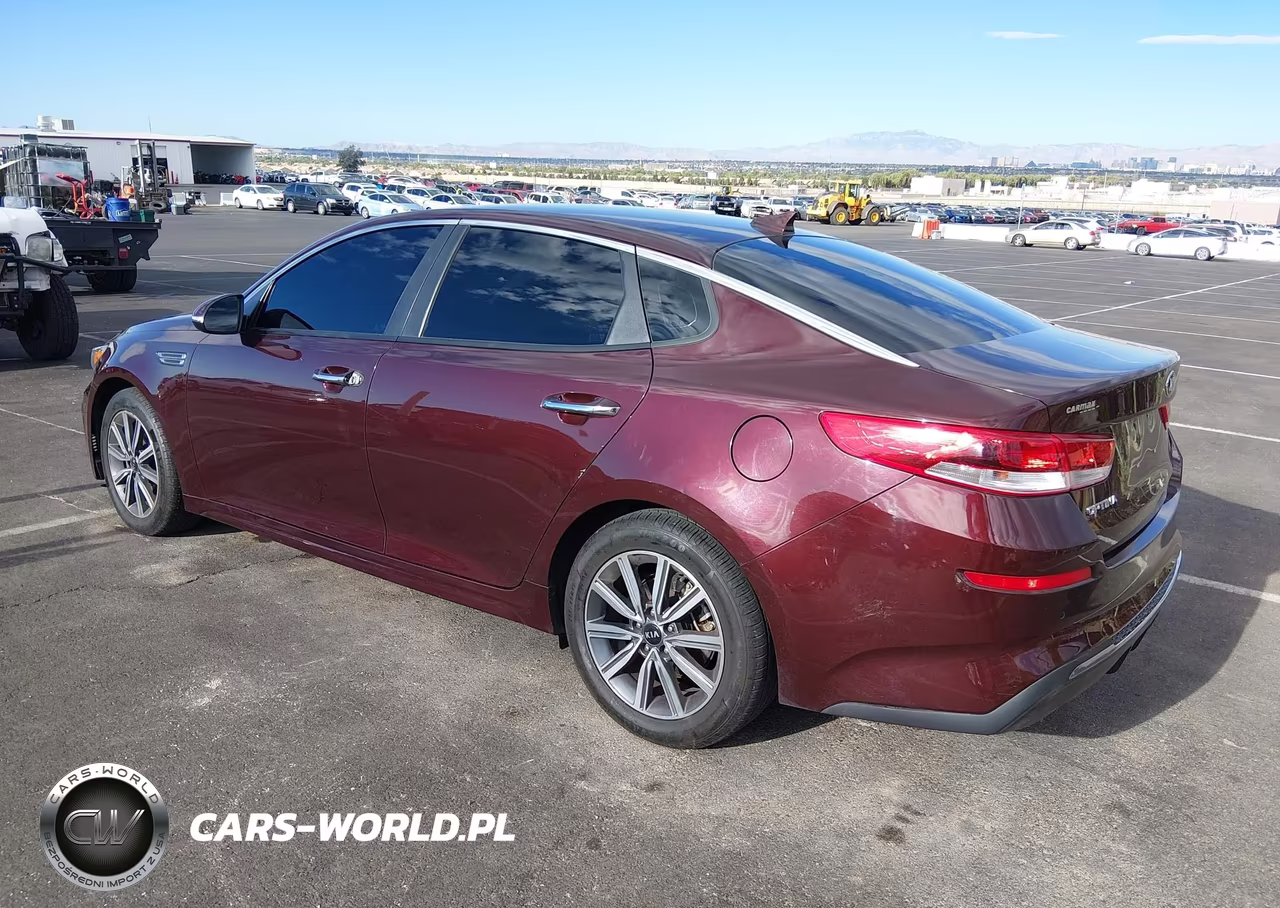 2019 Kia Optima Lx VIN:5XXGT4L35KG355640 - 3