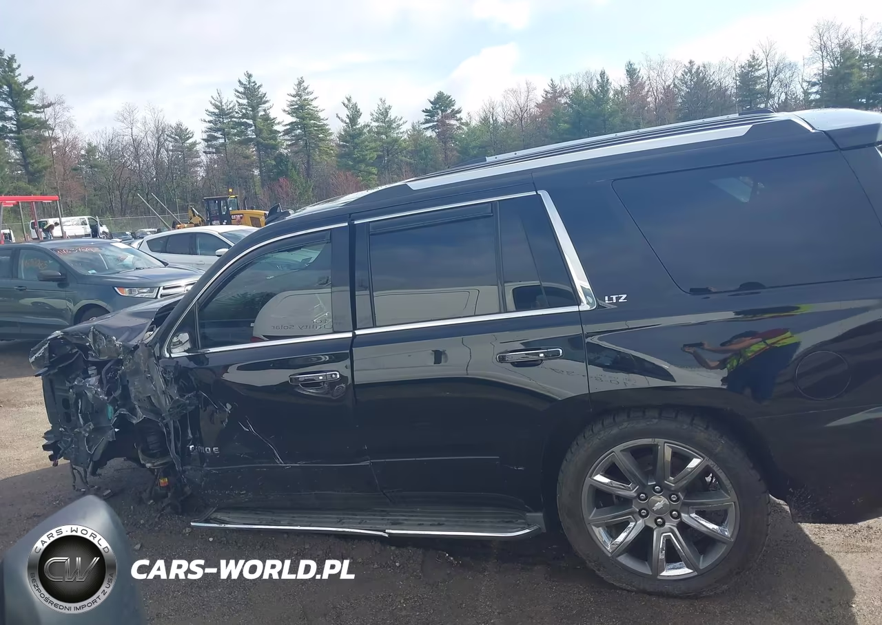 2015 Chevrolet Tahoe Ltz VIN:1GNSKCKC8FR621462 - 14