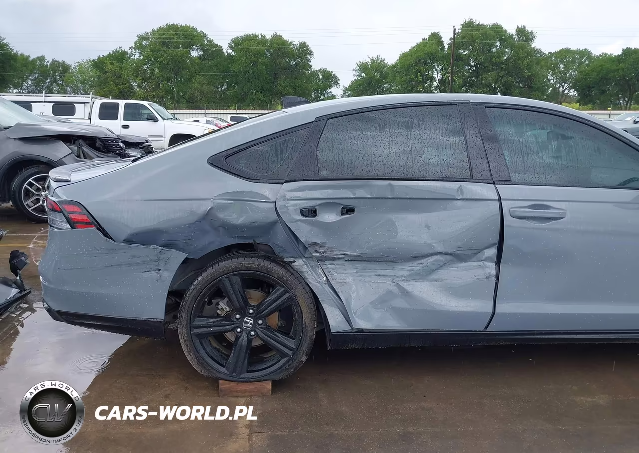 2023 Honda Accord Hybrid Sport-L VIN:1HGCY2F76PA043592 - 6
