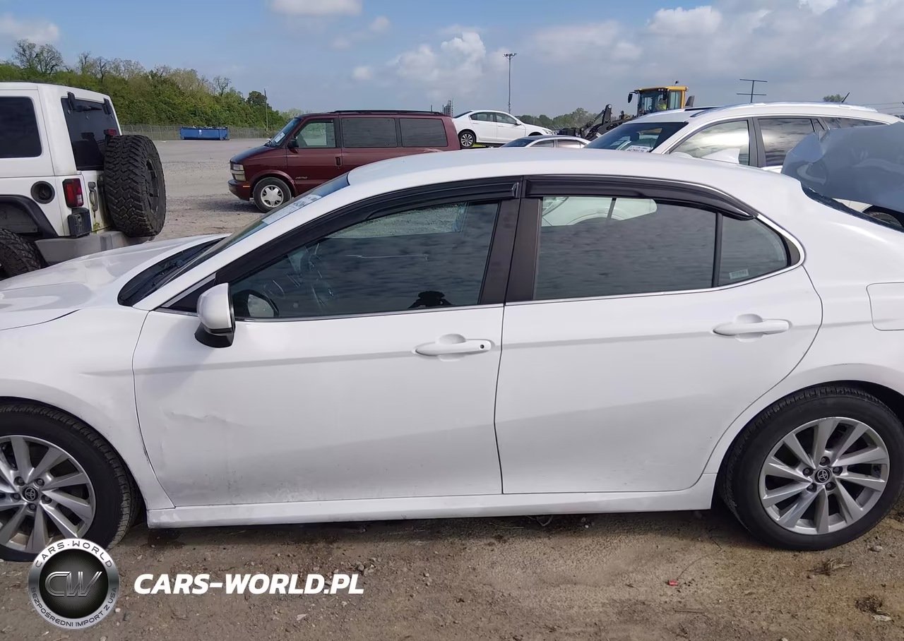 2023 Toyota Camry Le VIN:4T1C11AK8PU807140 - 14