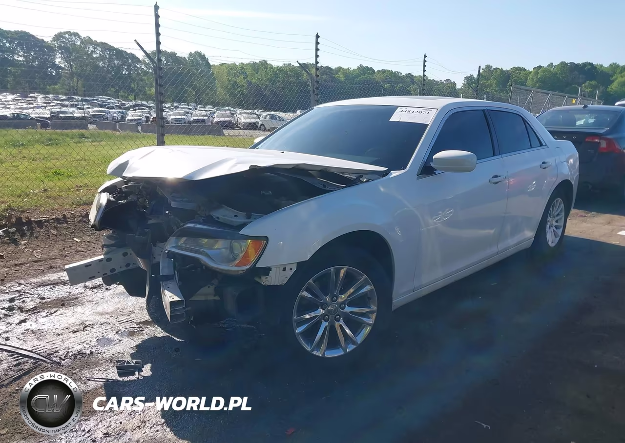 2013 Chrysler 300 Motown VIN:2C3CCAAG6DH735819 - 2