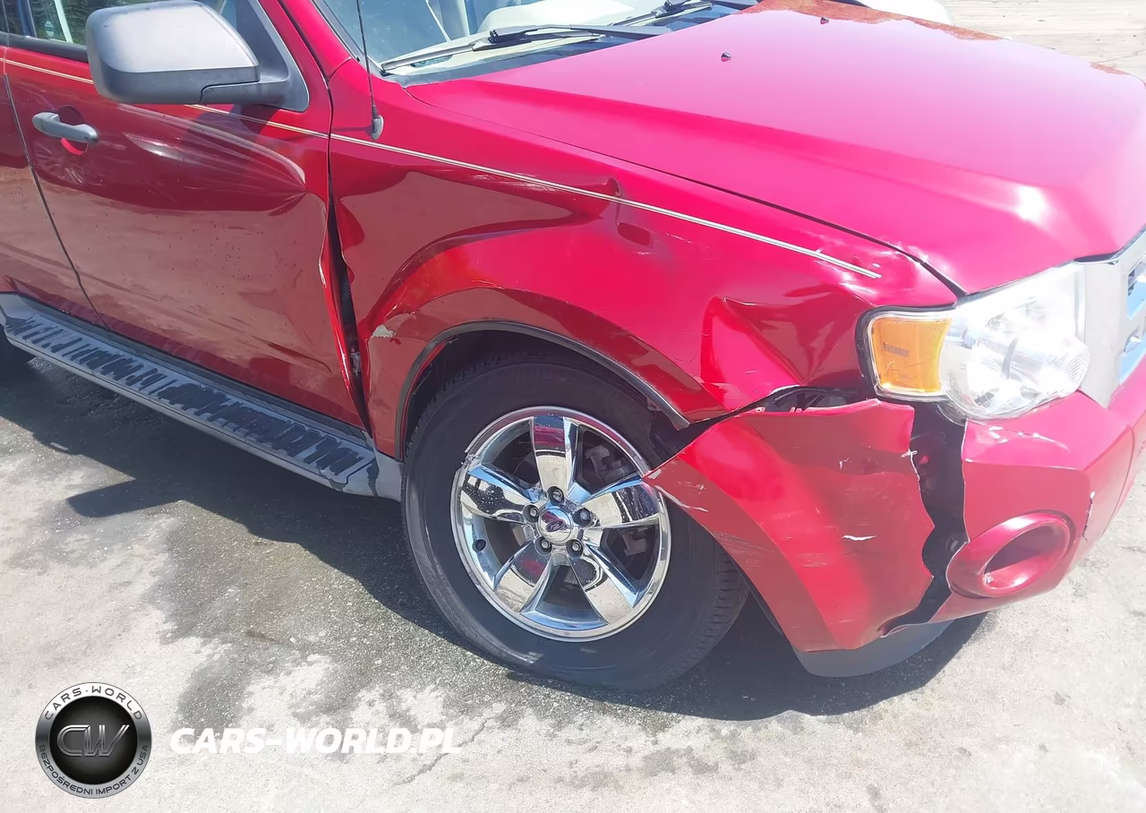 2010 Ford Escape Xlt VIN:1FMCU0D76AKC63460 - 6