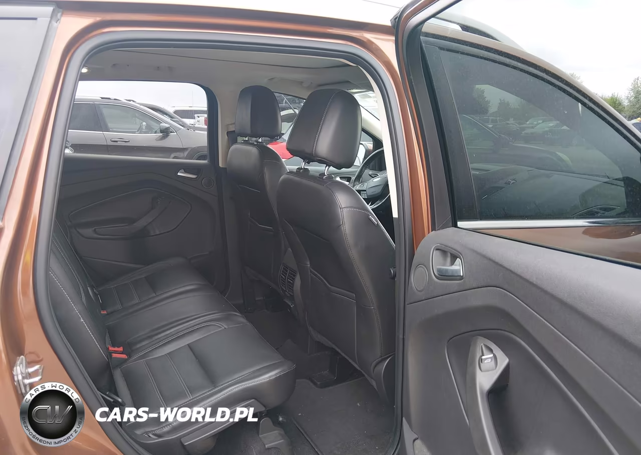 2017 Ford Escape Titanium VIN:1FMCU9J9XHUD11244 - 8