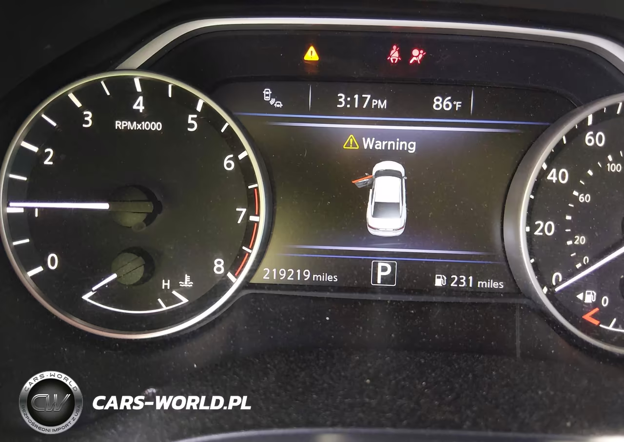 2017 Nissan Maxima 3.5 Platinum VIN:1N4AA6AP6HC371826 - 16