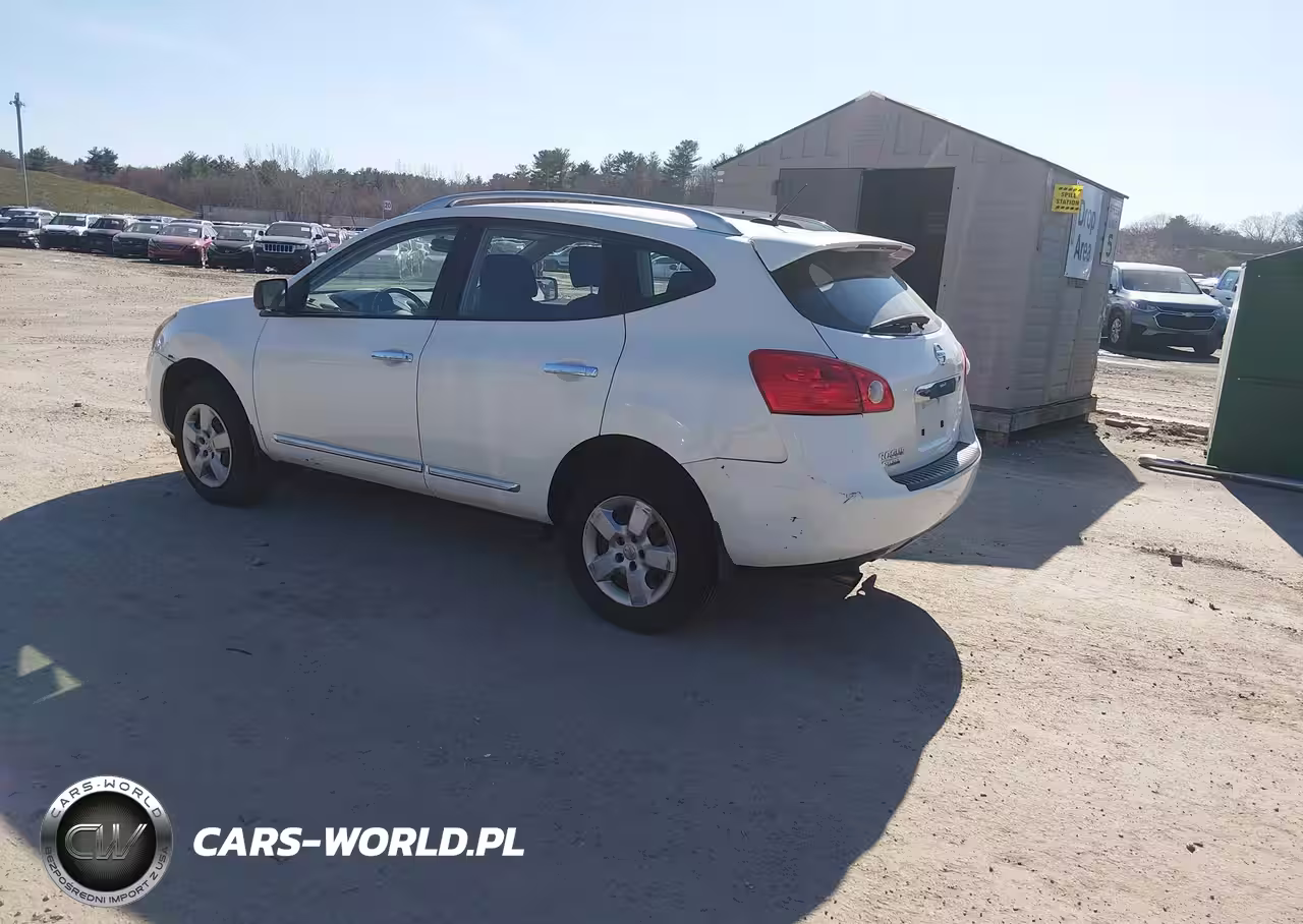 2015 Nissan Rogue Select S VIN:JN8AS5MV1FW760112 - 3