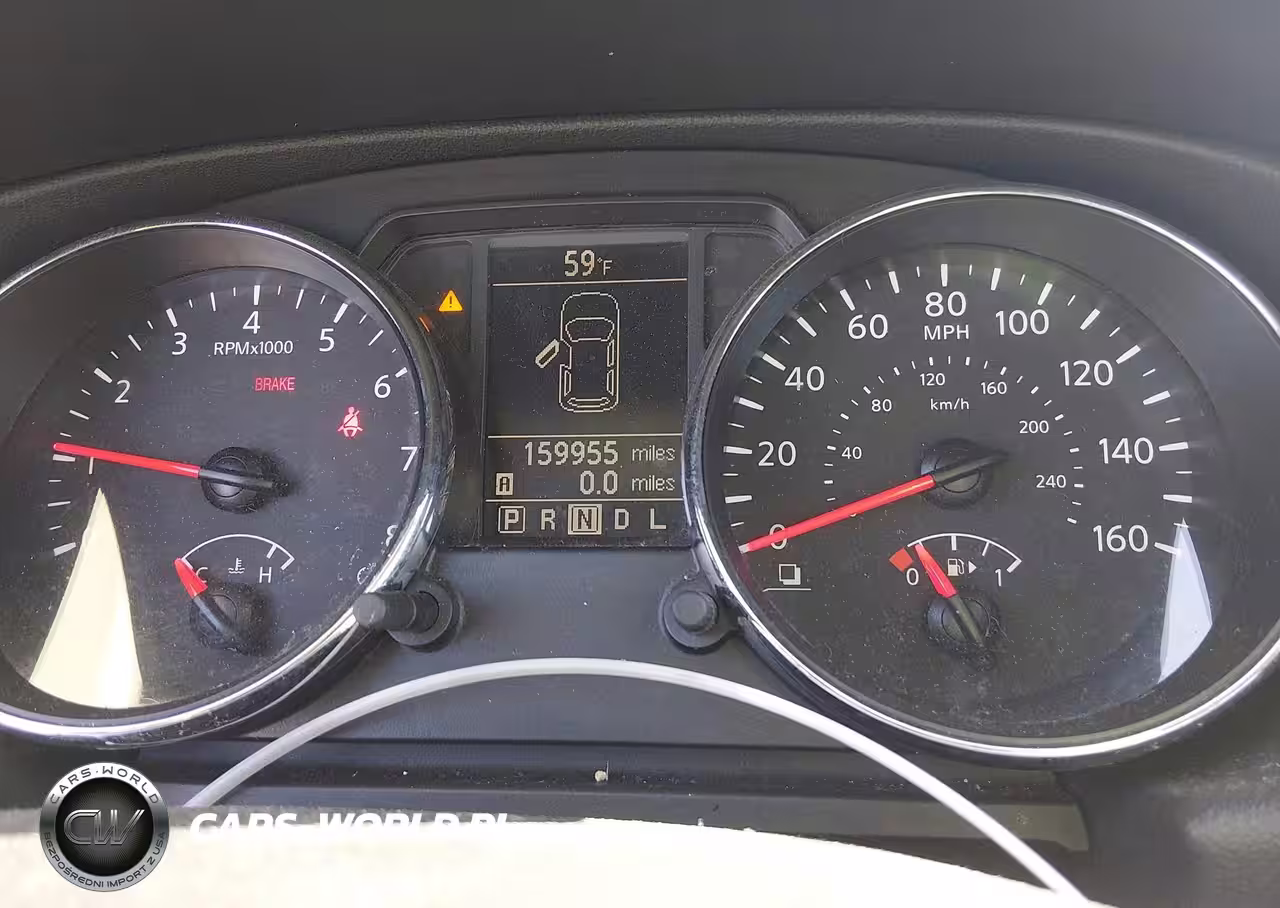 2015 Nissan Rogue Select S VIN:JN8AS5MV1FW760112 - 6