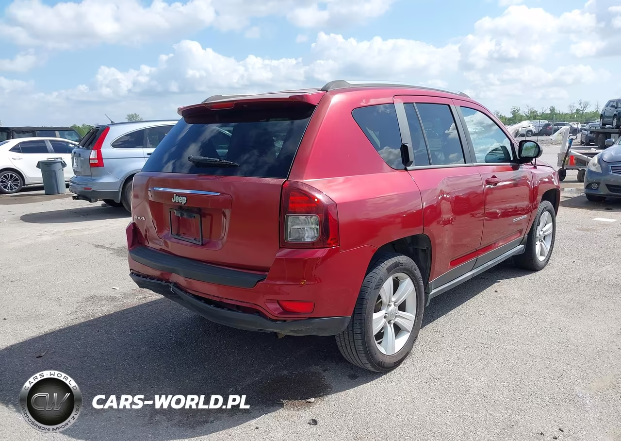 2014 Jeep Compass Sport VIN:1C4NJDBB6ED536847 - 4