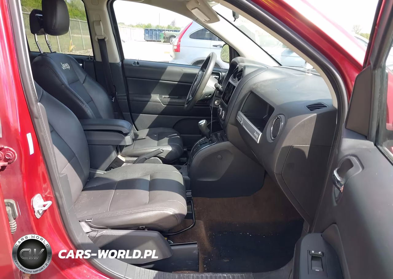 2014 Jeep Compass Sport VIN:1C4NJDBB6ED536847 - 5