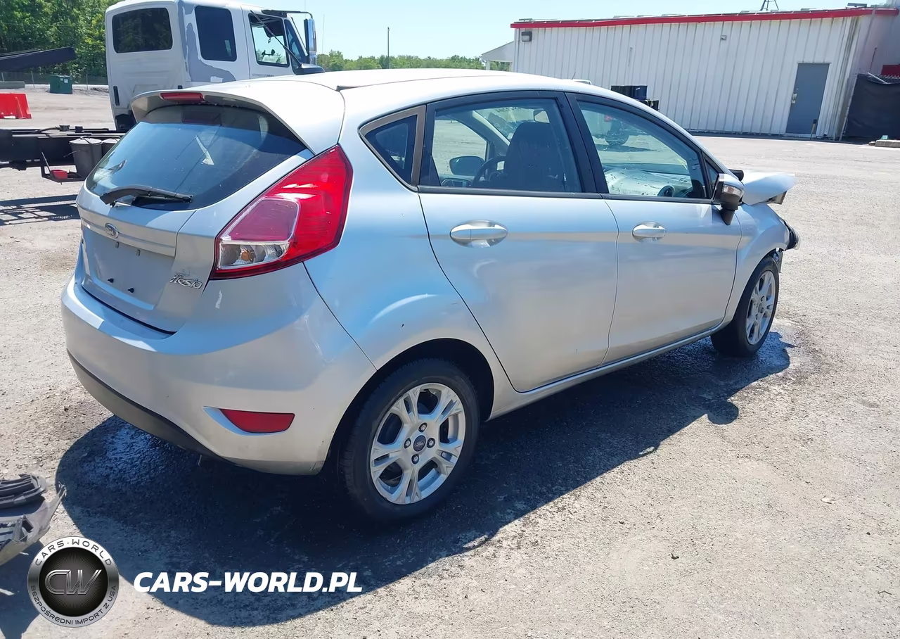 2014 Ford Fiesta Se VIN:3FADP4EJ8EM189531 - 4