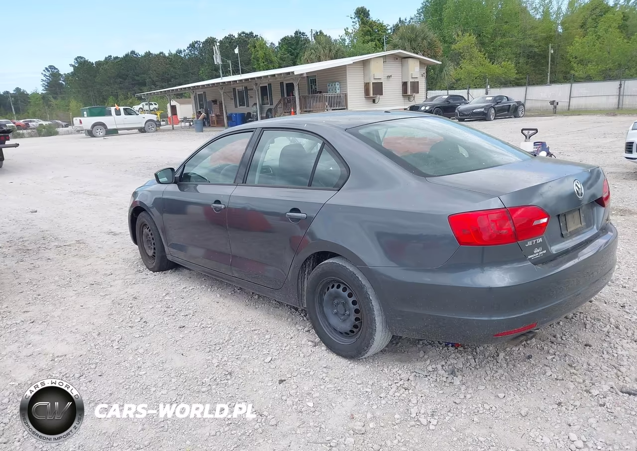 2011 Volkswagen Jetta 2.0L S VIN:3VW2K7AJ8BM060737 - 3