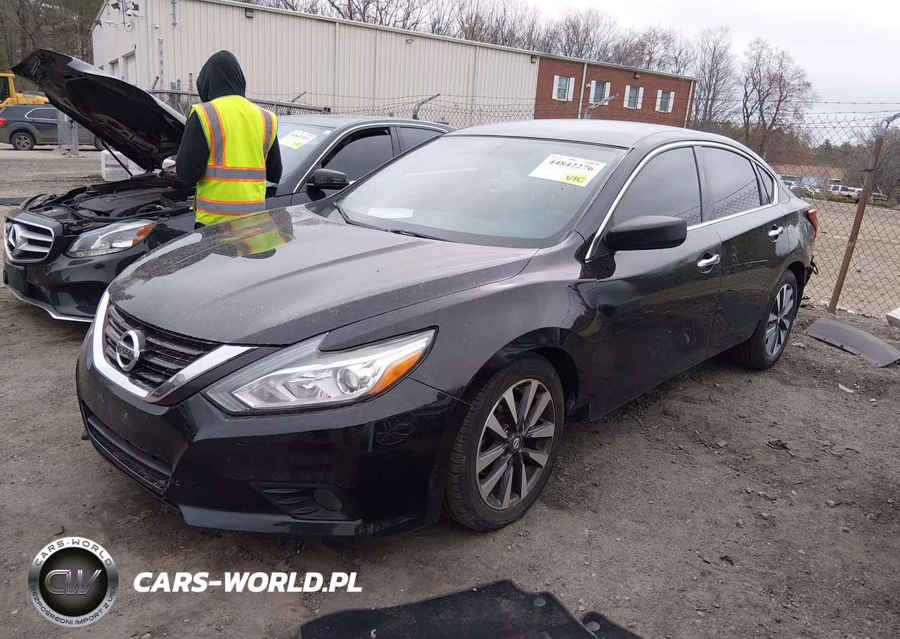 2017 Nissan Altima 2.5-S-Sv-Sl-Sr VIN:1N4AL3AP8HC268870 - 2