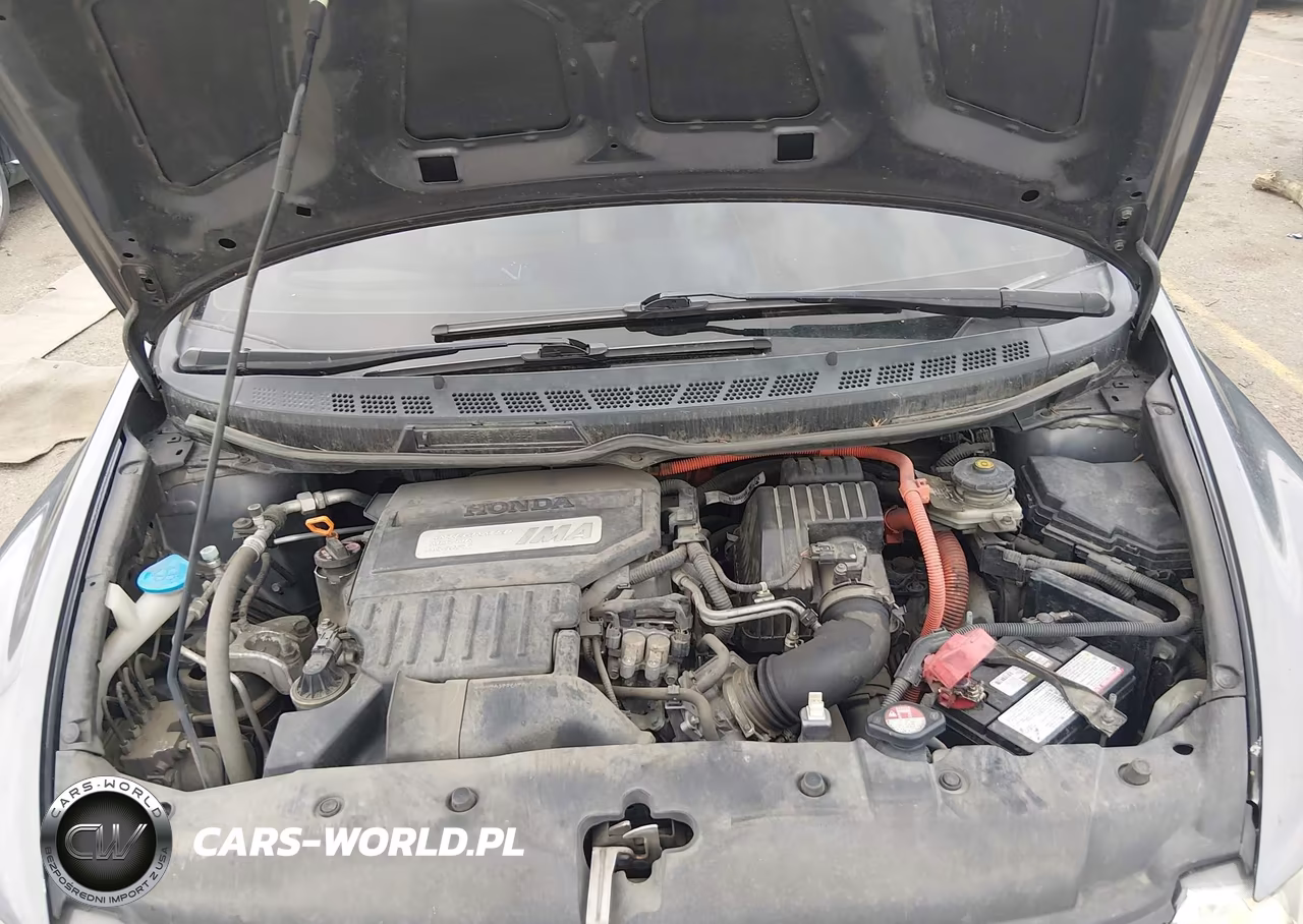 2010 Honda Civic Hybrid VIN:JHMFA3F23AS005747 - 10