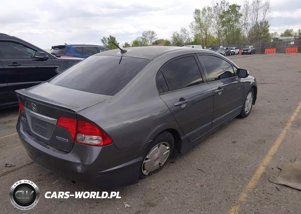 2010 Honda Civic Hybrid VIN:JHMFA3F23AS005747 - 4