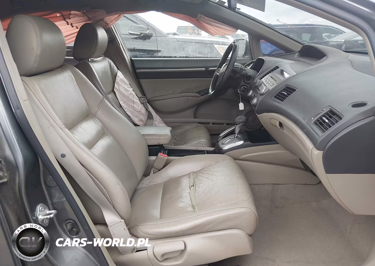 2010 Honda Civic Hybrid VIN:JHMFA3F23AS005747 - 5
