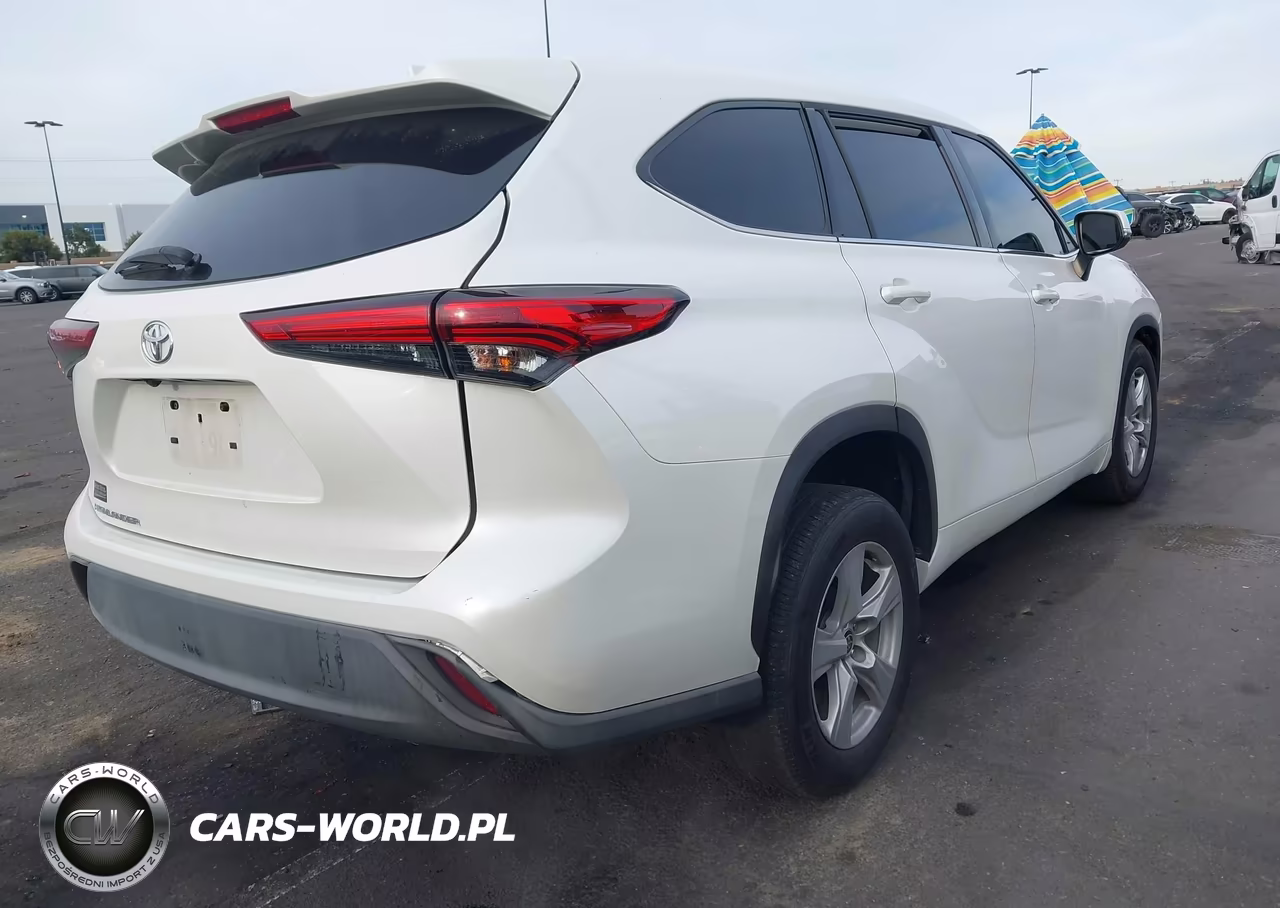 2020 Toyota Highlander L VIN:5TDCZRAH6LS026843 - 4