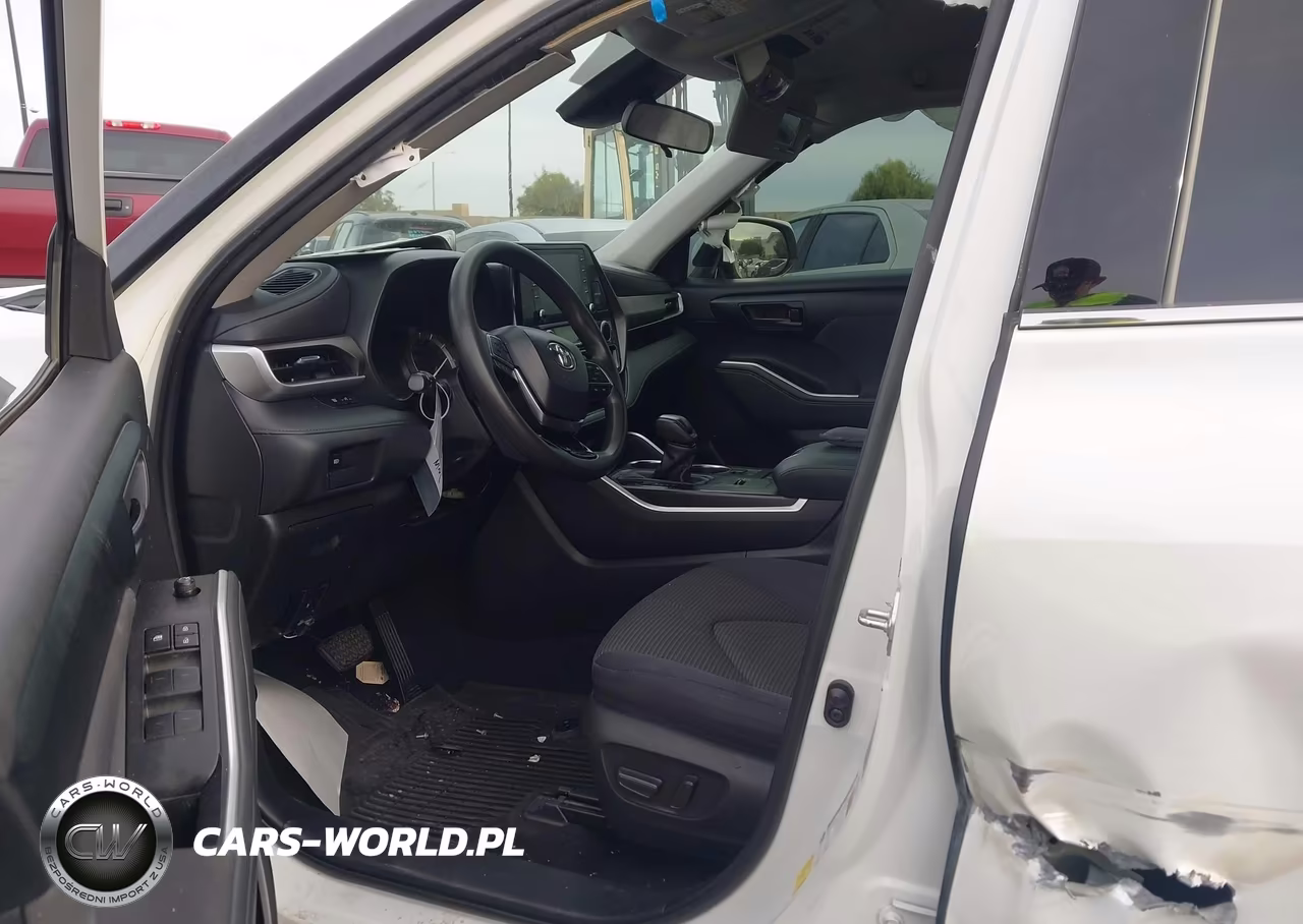2020 Toyota Highlander L VIN:5TDCZRAH6LS026843 - 5