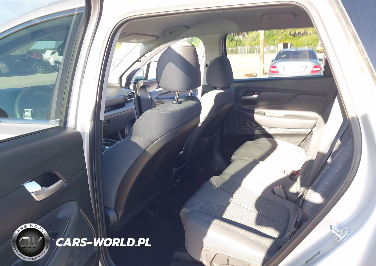 2019 Hyundai Santa Fe Se VIN:5NMS23AD7KH080485 - 8