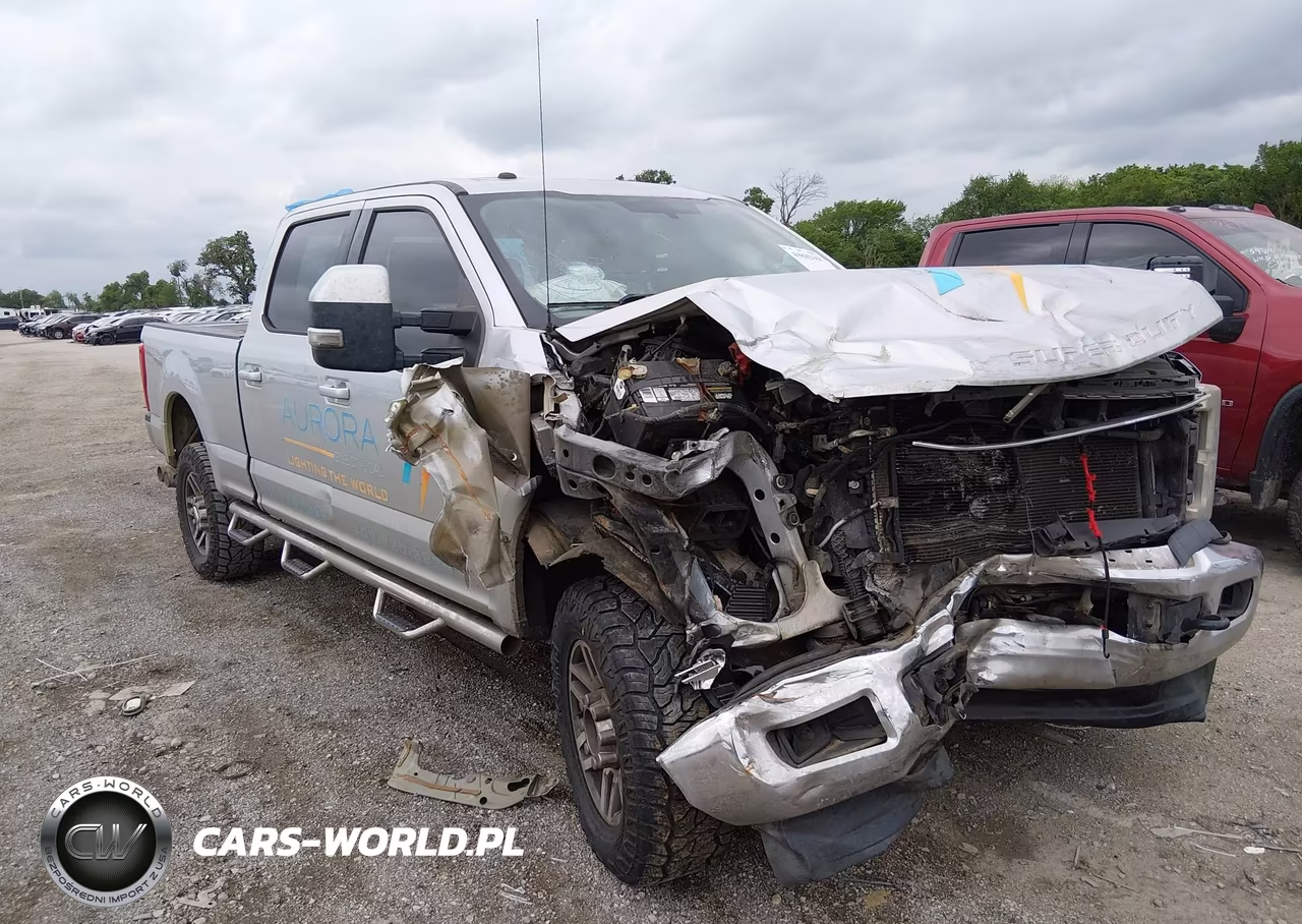 2017 Ford F-250 Lariat – zdjęcie 1 z 16