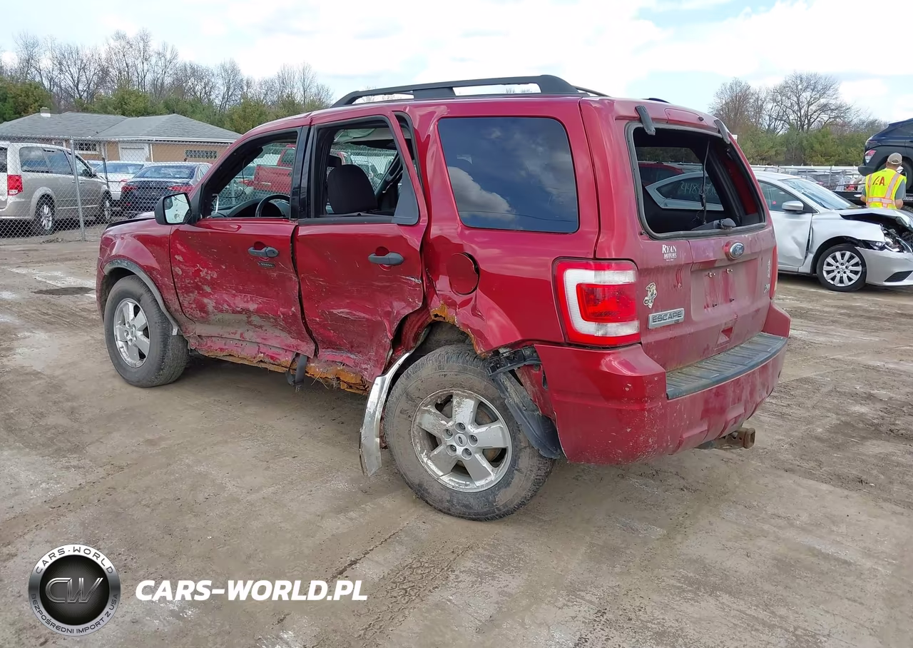 2012 Ford Escape Xlt VIN:1FMCU9DG1CKB28815 - 3