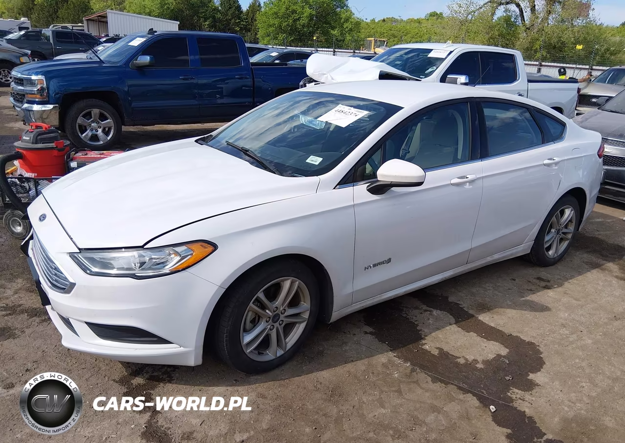 2018 Ford Fusion Hybrid S VIN:3FA6P0UU7JR101174 - 14