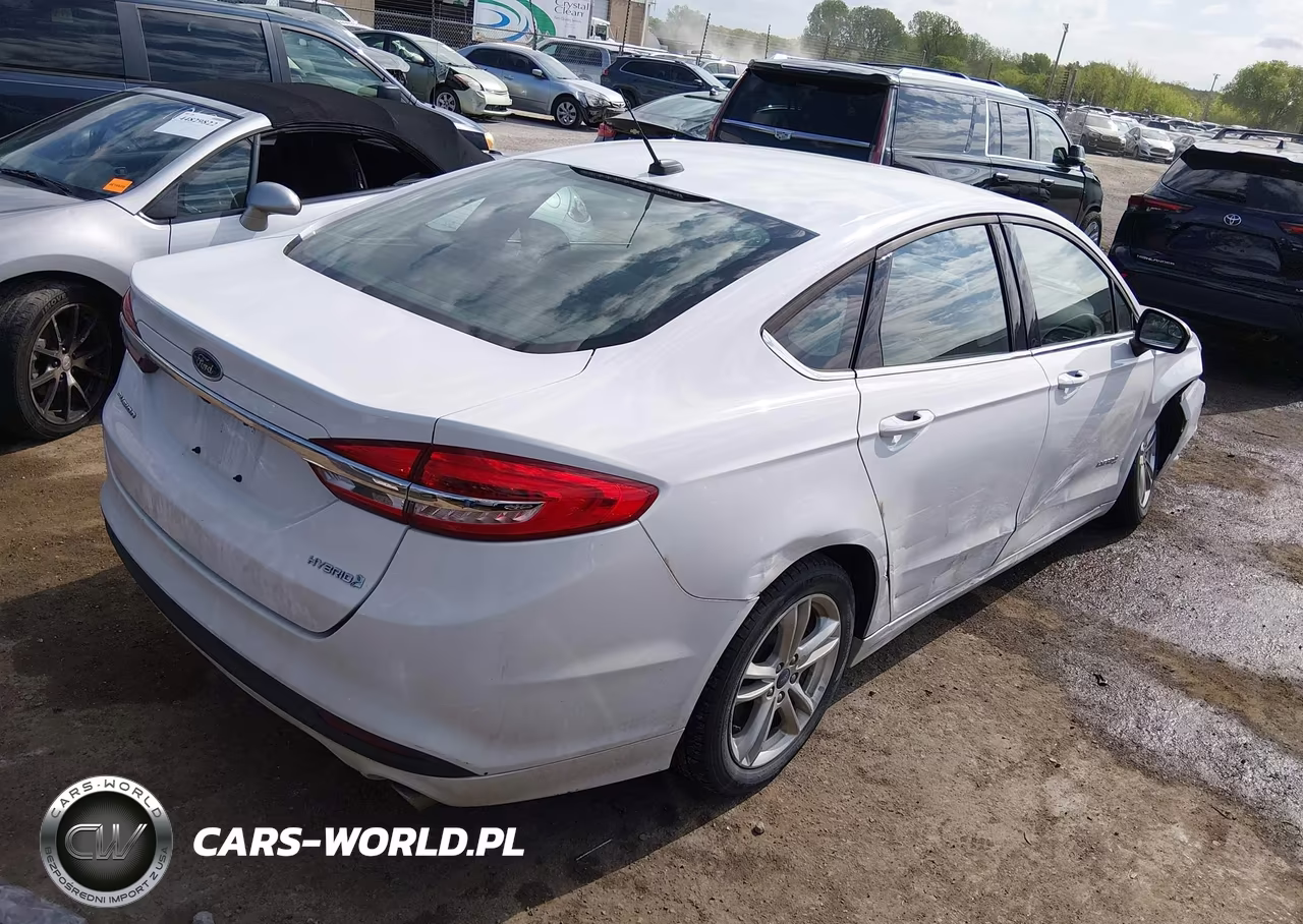 2018 Ford Fusion Hybrid S VIN:3FA6P0UU7JR101174 - 4