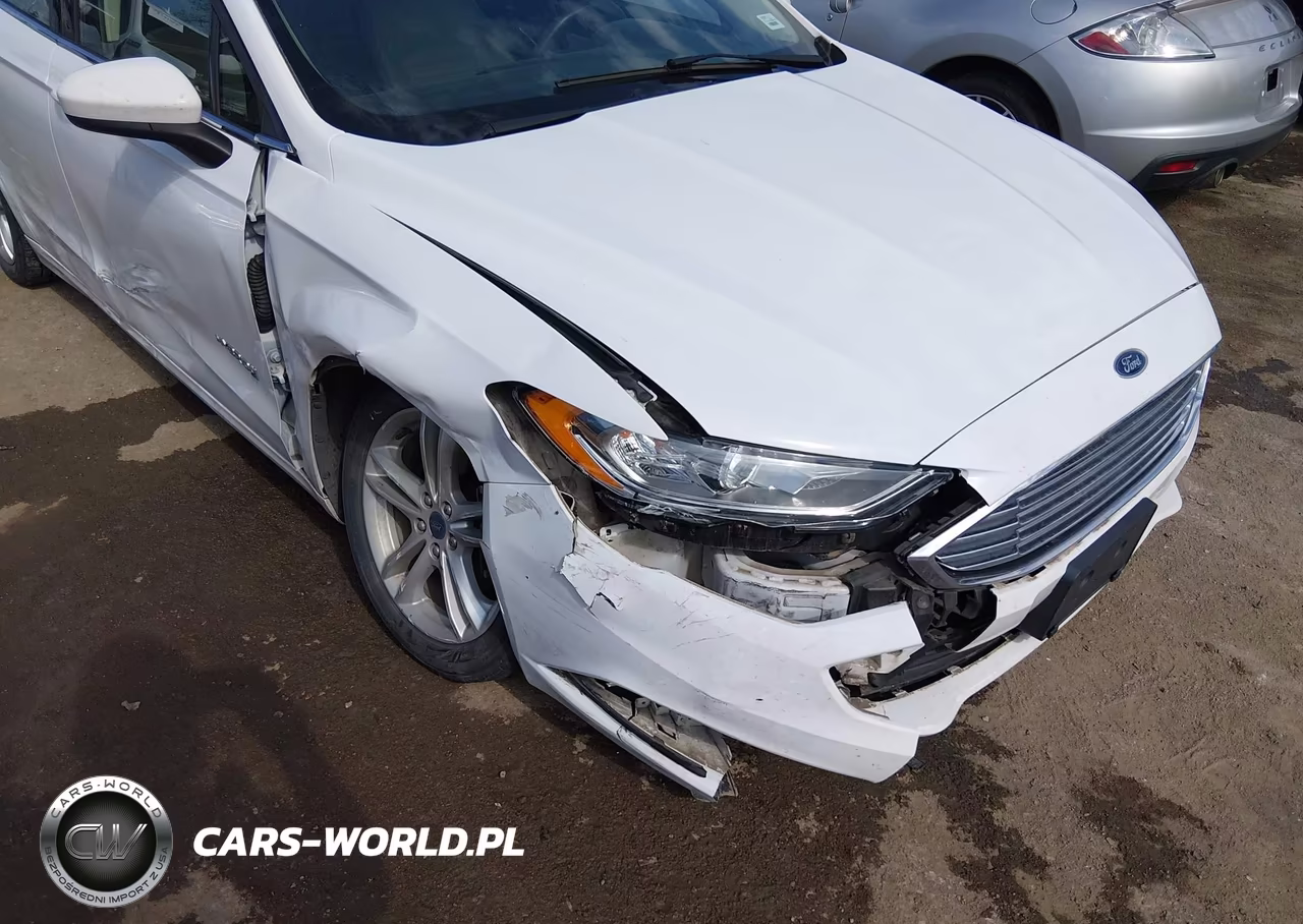 2018 Ford Fusion Hybrid S VIN:3FA6P0UU7JR101174 - 6