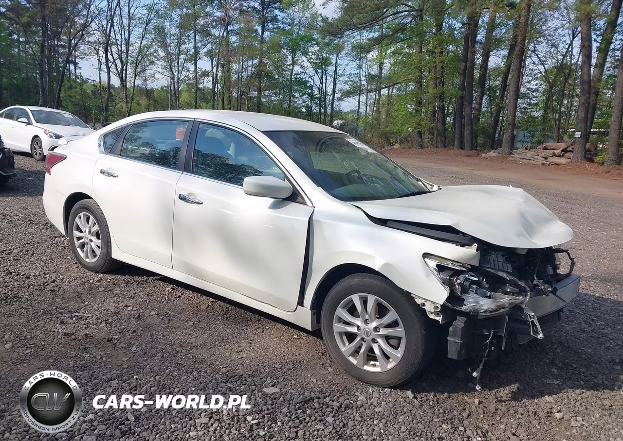 2014 Nissan Altima 2.5 S – zdjęcie 1 z 16