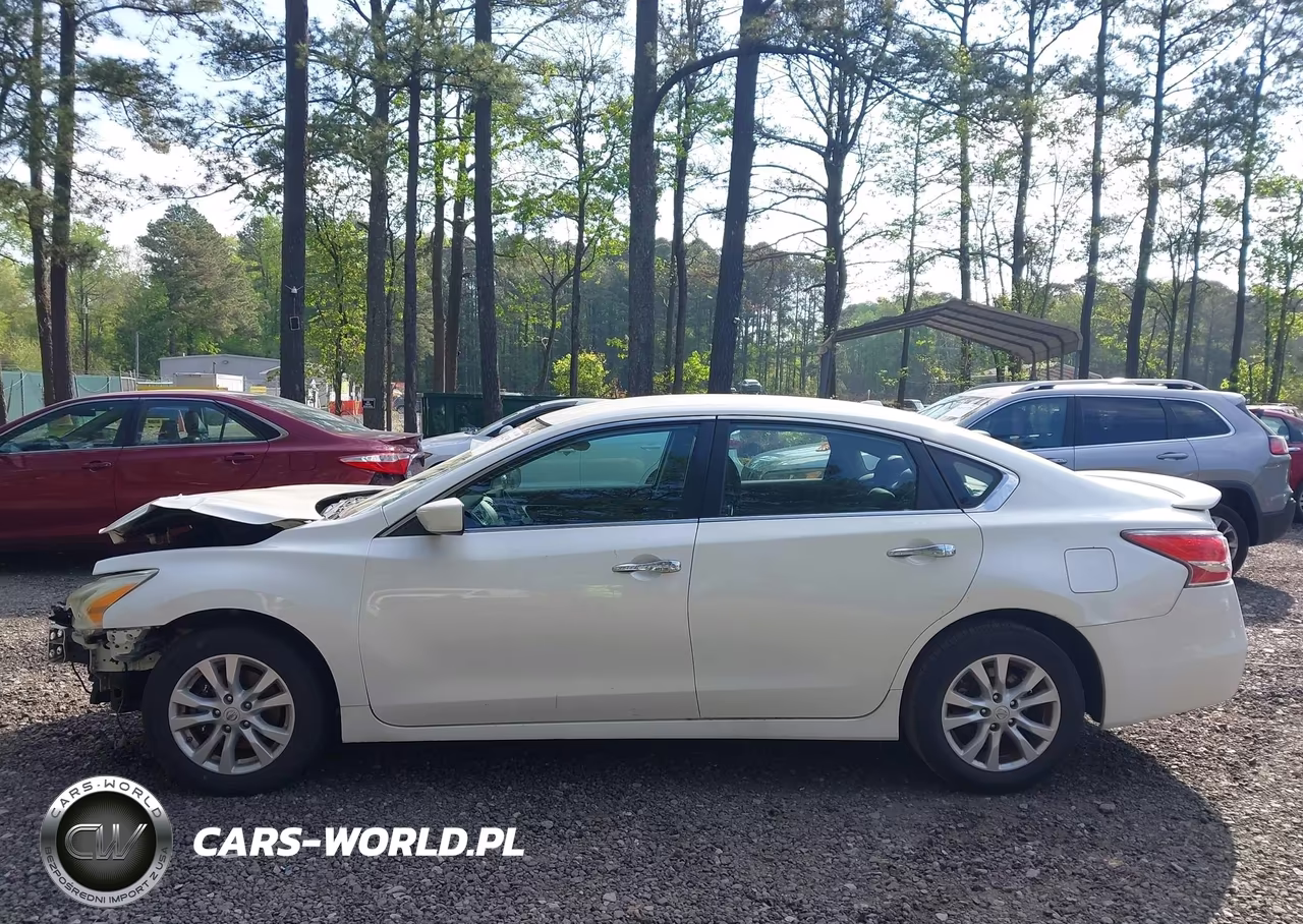 2014 Nissan Altima 2.5 S VIN:1N4AL3AP0EC294536 - 14