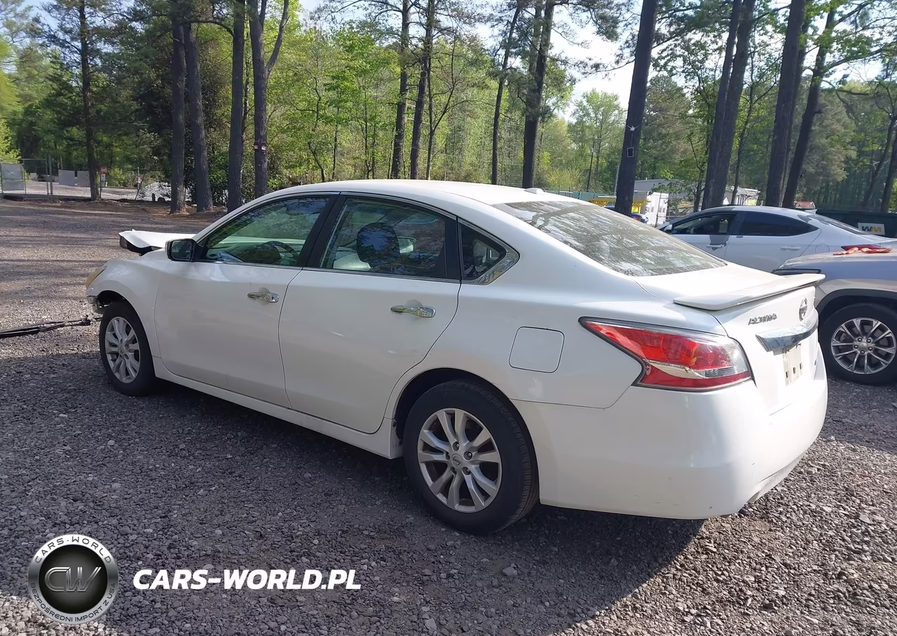 2014 Nissan Altima 2.5 S VIN:1N4AL3AP0EC294536 - 3
